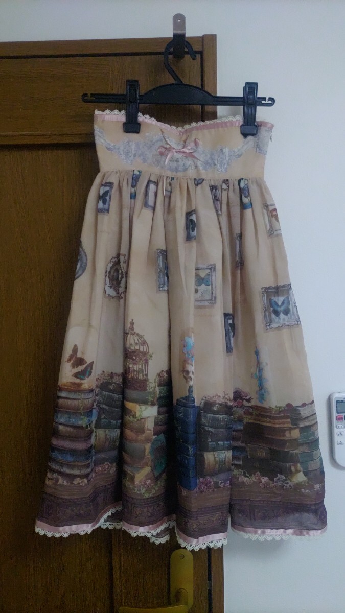 ALICE and the PIRATESのプシュケー～博士と永遠の陽だまり～柄　スカート_画像1