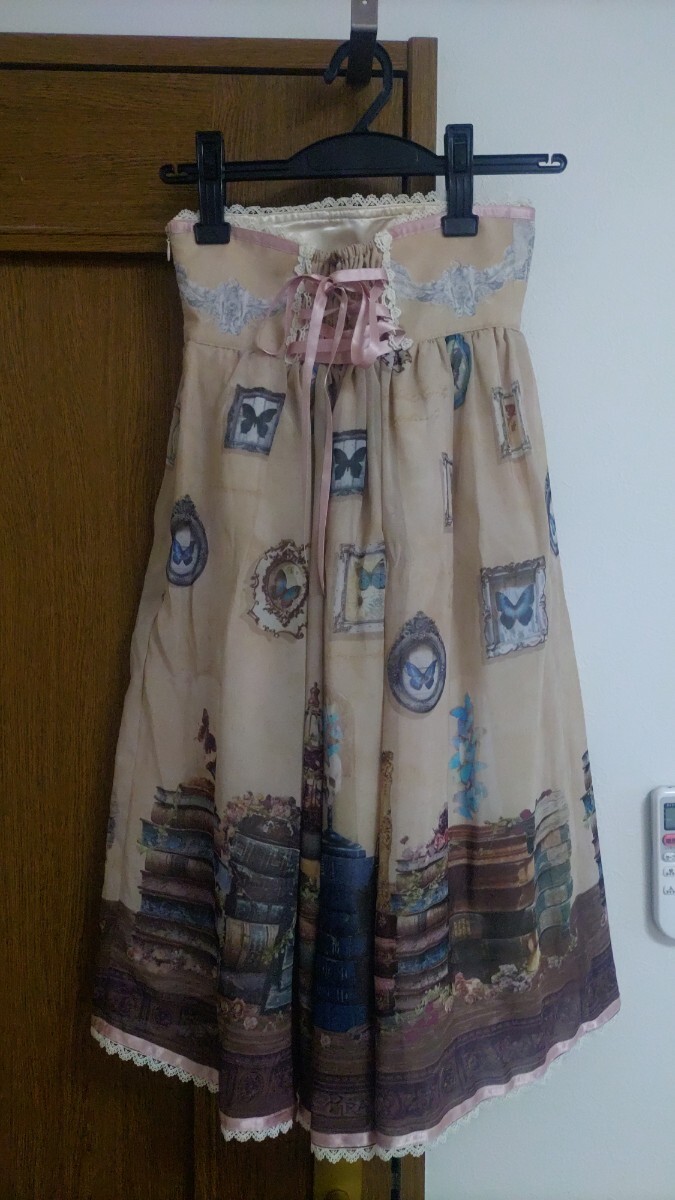 ALICE and the PIRATESのプシュケー～博士と永遠の陽だまり～柄　スカート_画像2