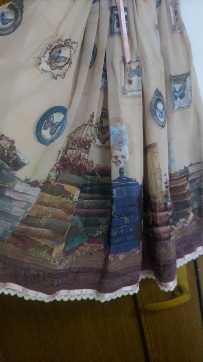 ALICE and the PIRATESのプシュケー～博士と永遠の陽だまり～柄　スカート_画像4