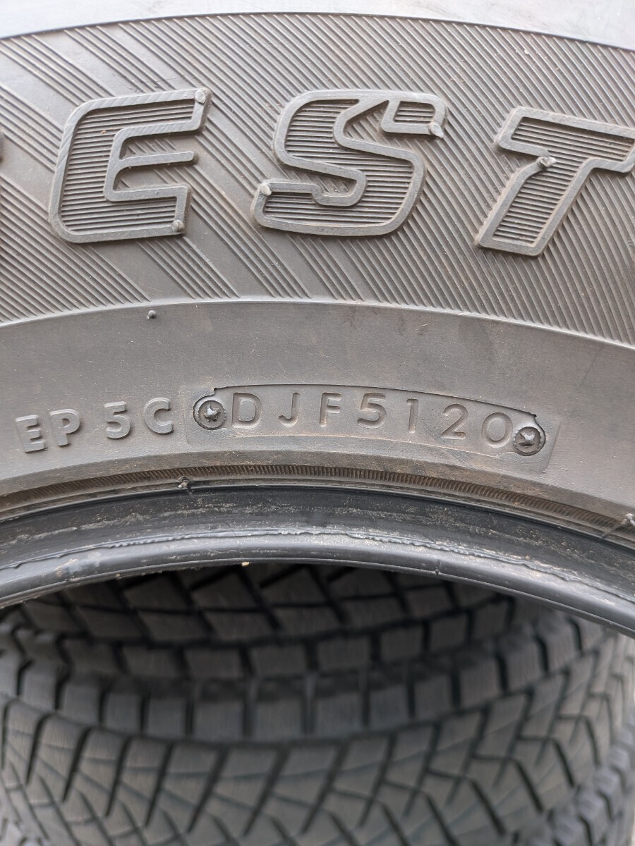 ブリザックDM-Z3スタッドレスタイヤ215/80/16 2020年中古品 引き取り限定_画像3