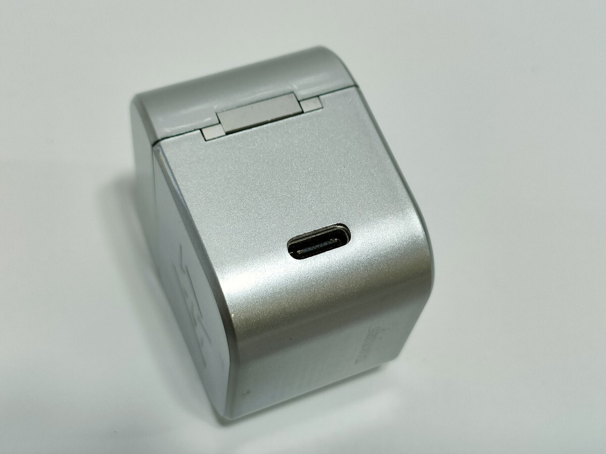 管理1203 AVIOT アビオット TE-D01g ワイヤレスイヤホン ブラック ワイヤレス イヤホン Bluetooth シルバー 動作確認済み 現状品_画像8