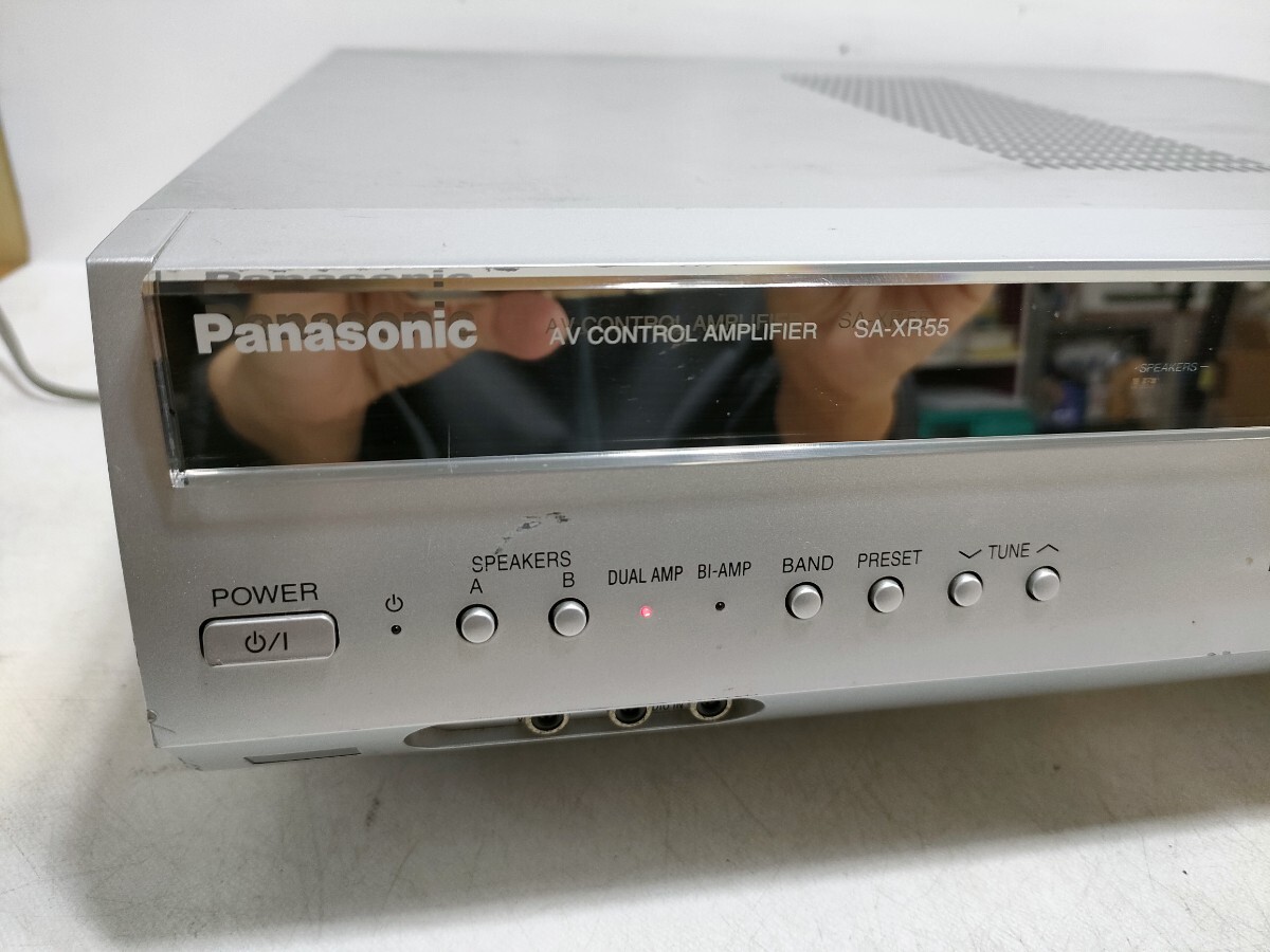 【送料無料】管理0914 Panasonic パナソニック SA-XR55 7.1chデジタルAVコントロールアンプ 05年製 汚れあり 動作確認済み 現状品_画像2