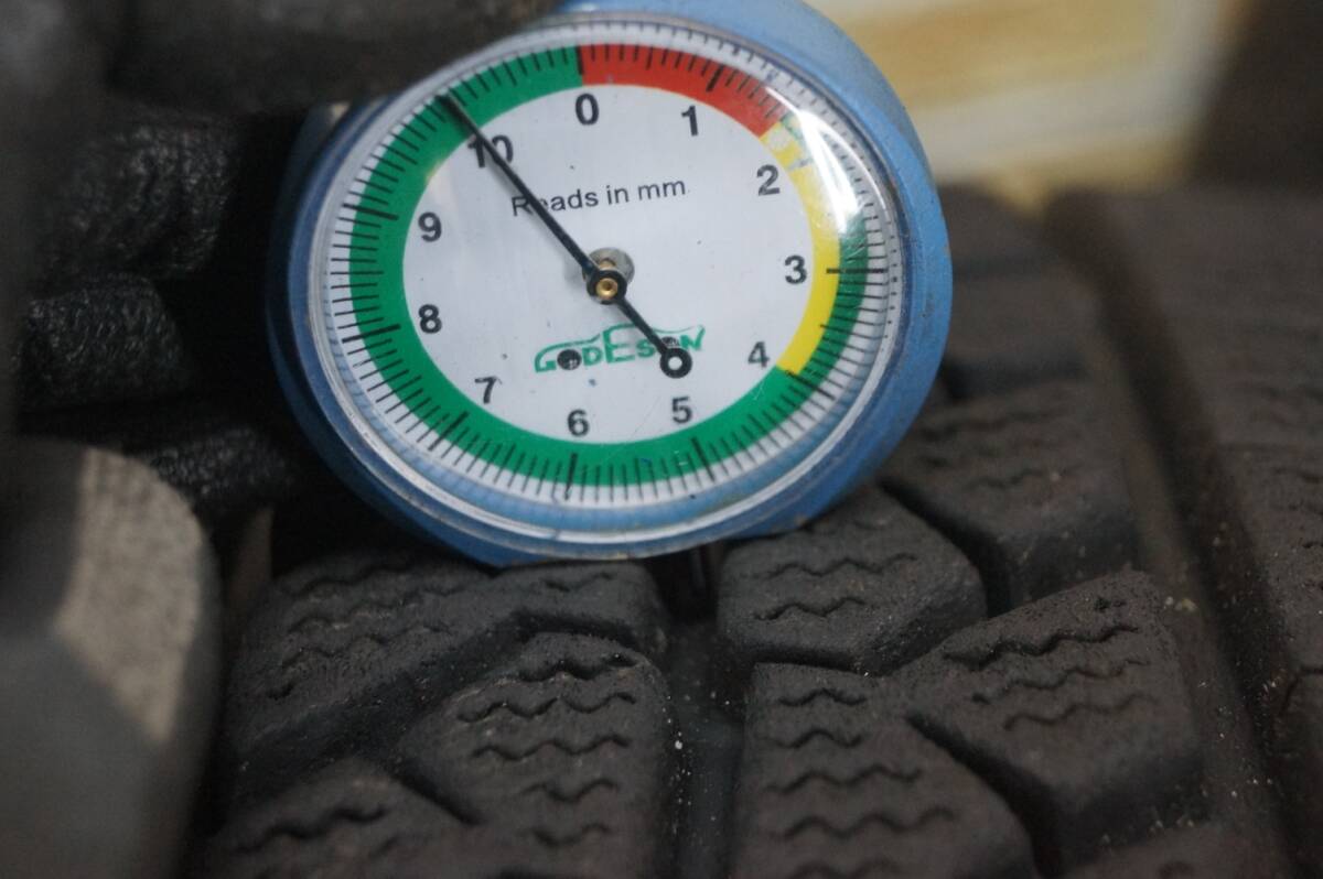 美品★BRIDGESTONE Blizzak W979 195/70R15.5 バリ山! 冬用タイヤ 6本セット_画像9