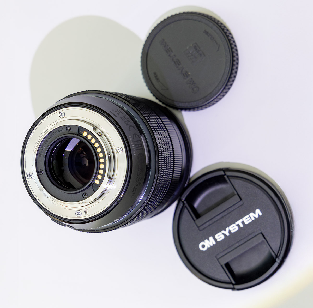 美品 オリンパス OM SYSTEM OM-1 ボディ + OM SYSTEM 12-40mm 1:2.8Ⅱ PRO キット_画像6