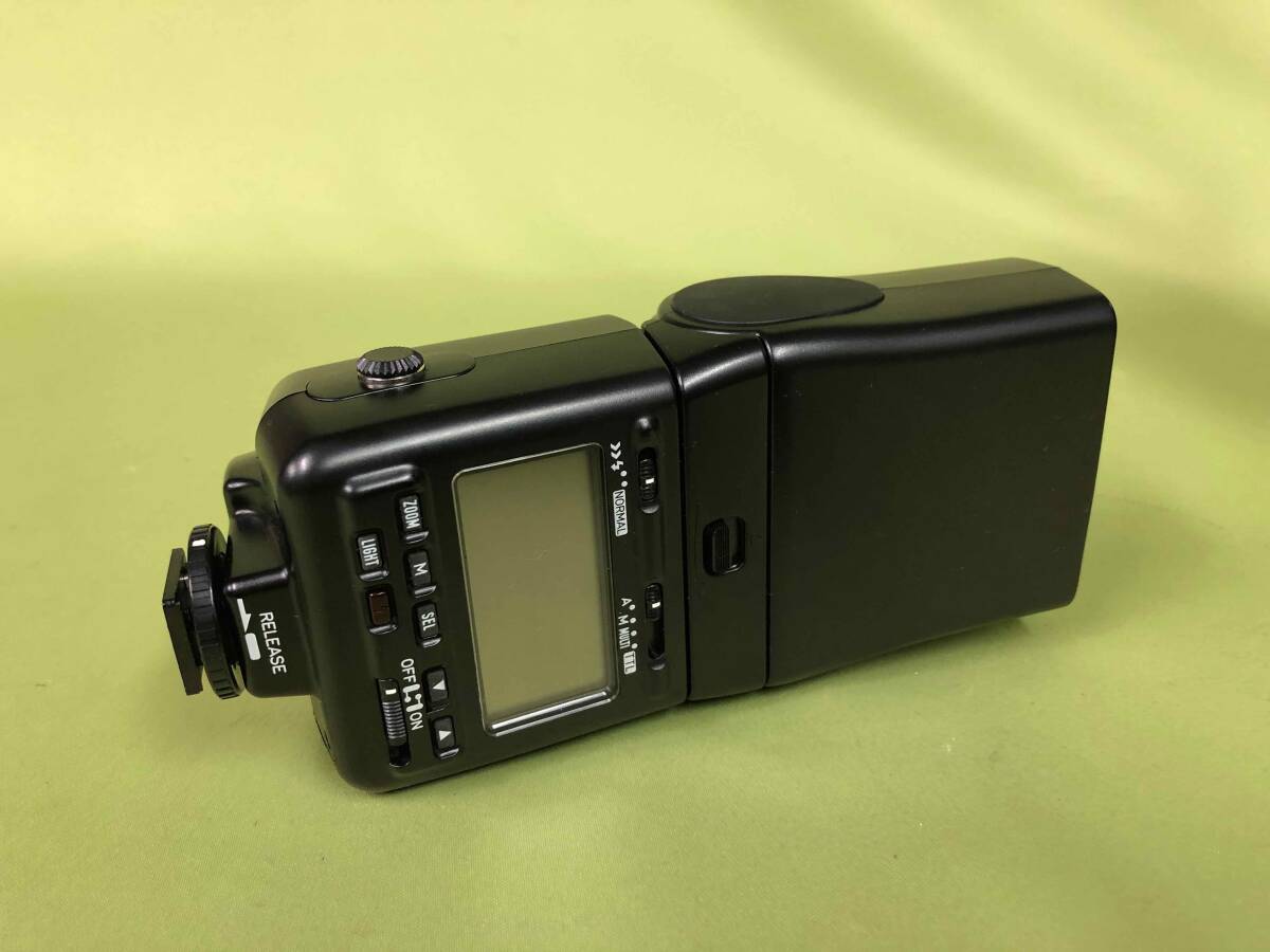 通電確認済み 限りなく新品に近い　コンタックス ストロボ TLA360 元箱付き美品_画像3