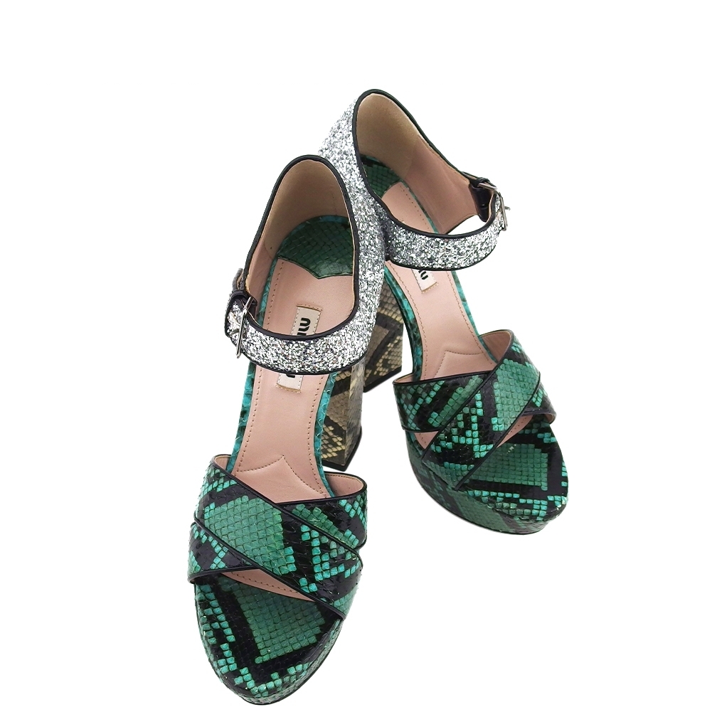 【ブラックフライデー30%OFFクーポン】ミュウミュウ MIUMIU サンダル パイソン グリーン×シルバー レディース 中古_画像1