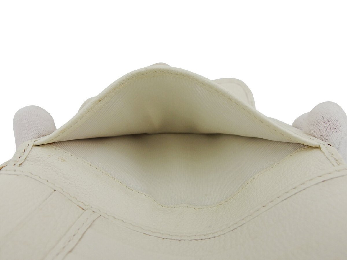 【30%OFFクーポン】セリーヌ CELINE 三つ折り財布 Cブラゾン ピンク　アイボリー　ゴールド レディース 中古_画像8