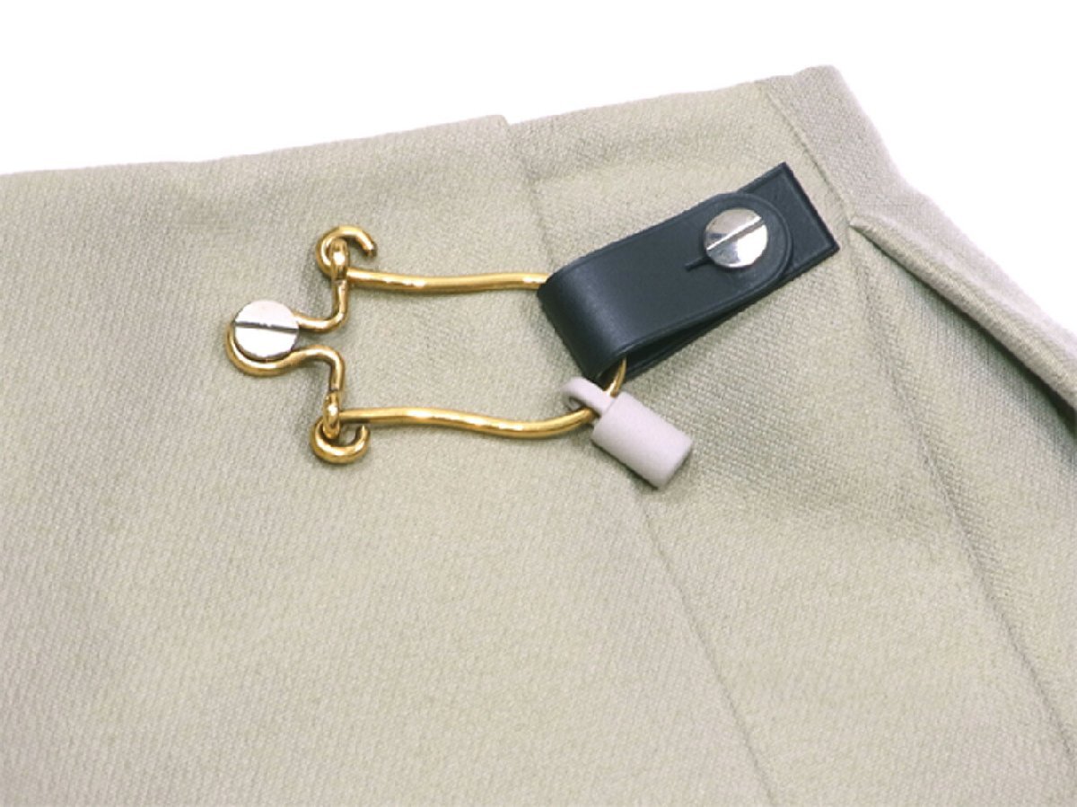 【ブラックフライデー30%OFFクーポン】バレンシアガ BALENCIAGA スカート タックフレアー ♯38サイズ ベージュ グリーン系 レディース 中古_画像3