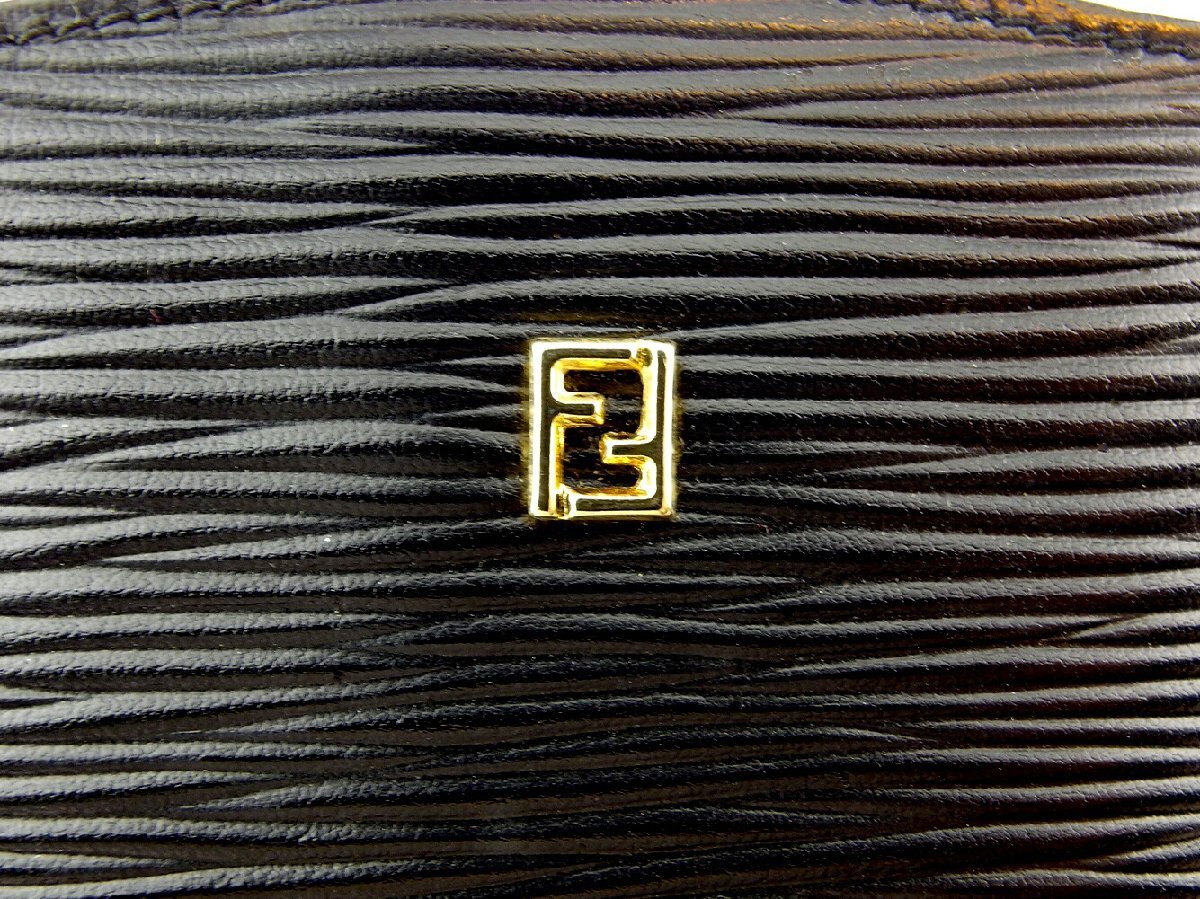 【ブラックフライデー30%OFFクーポン】フェンディ FENDI メガネケース FFマーク ブラック ゴールド レディース 中古_画像5
