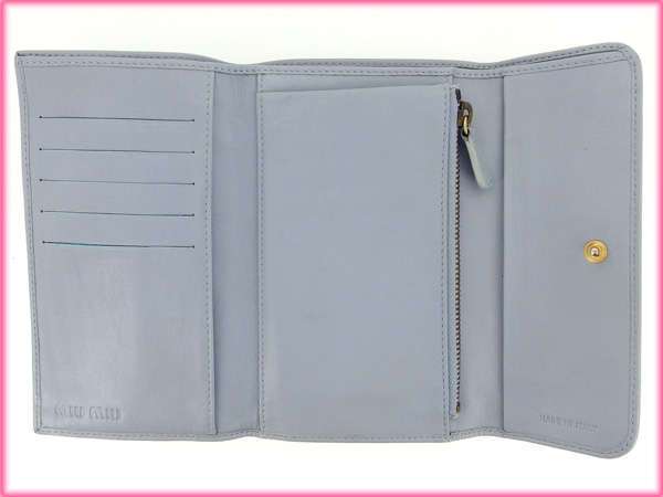 【ブラックフライデー30%OFFクーポン】ミュウミュウ 三つ折り財布 レディース ブルー 中古_画像5