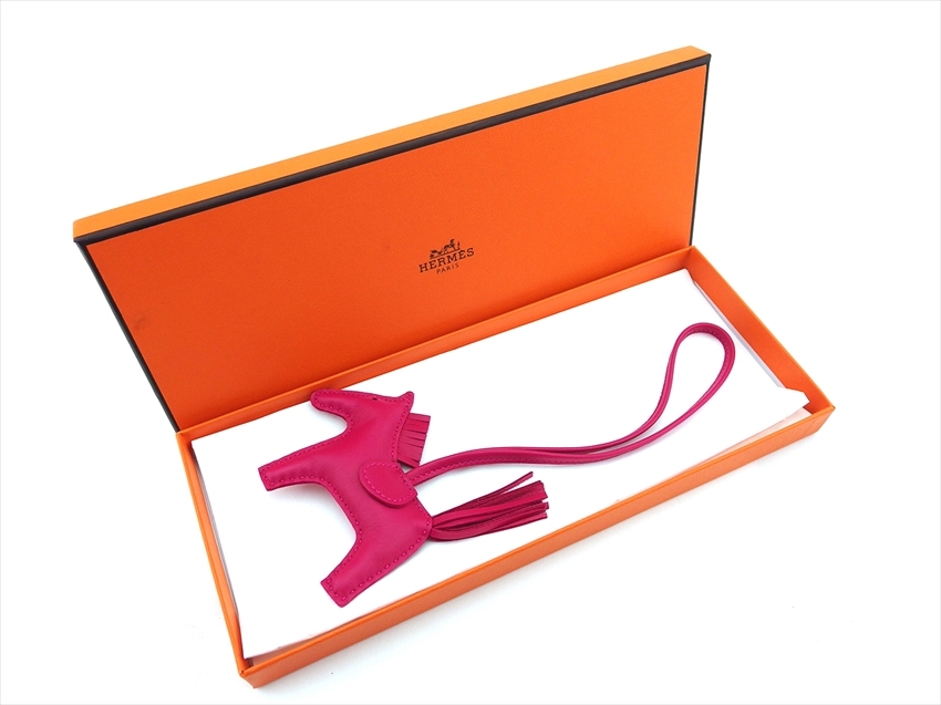 【10%OFFクーポン】エルメス HERMES キーホルダー ロデオチャームPM ローズメキシコ (ピンク) レディース 中古_画像7