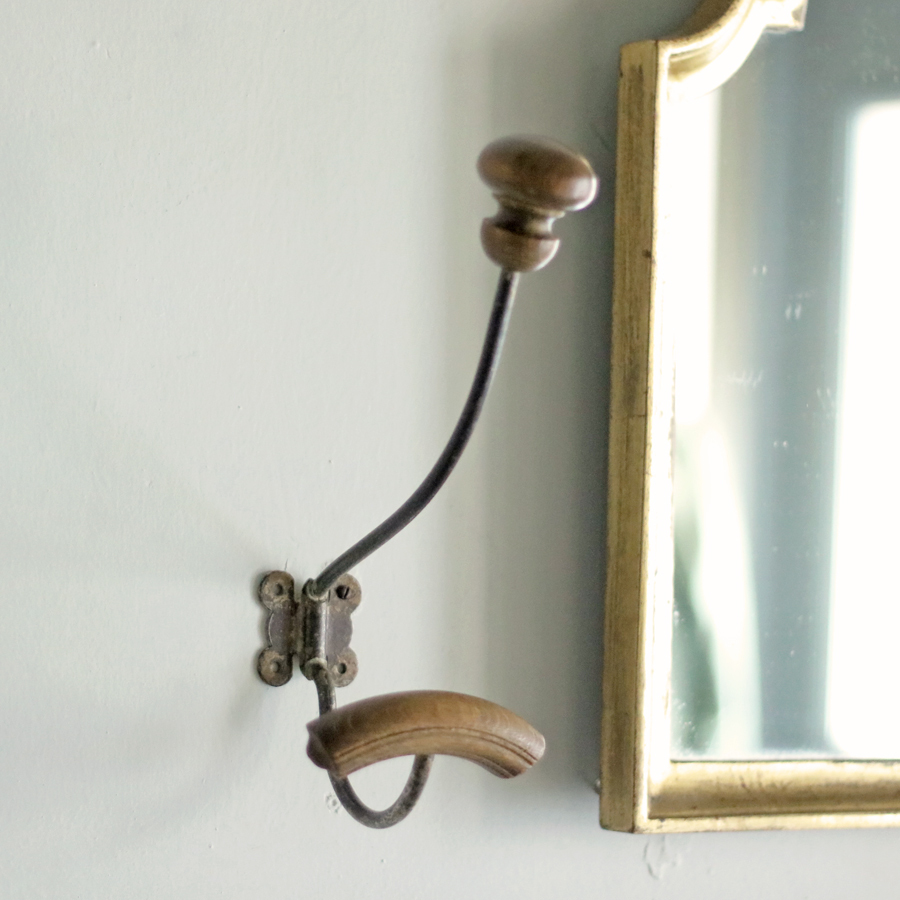 [鉄×木製 1920年 アトリエ ]フランス コートフック アールヌーボー 装飾 コートハンガー アイアン フック フランスアンティーク #E_画像1