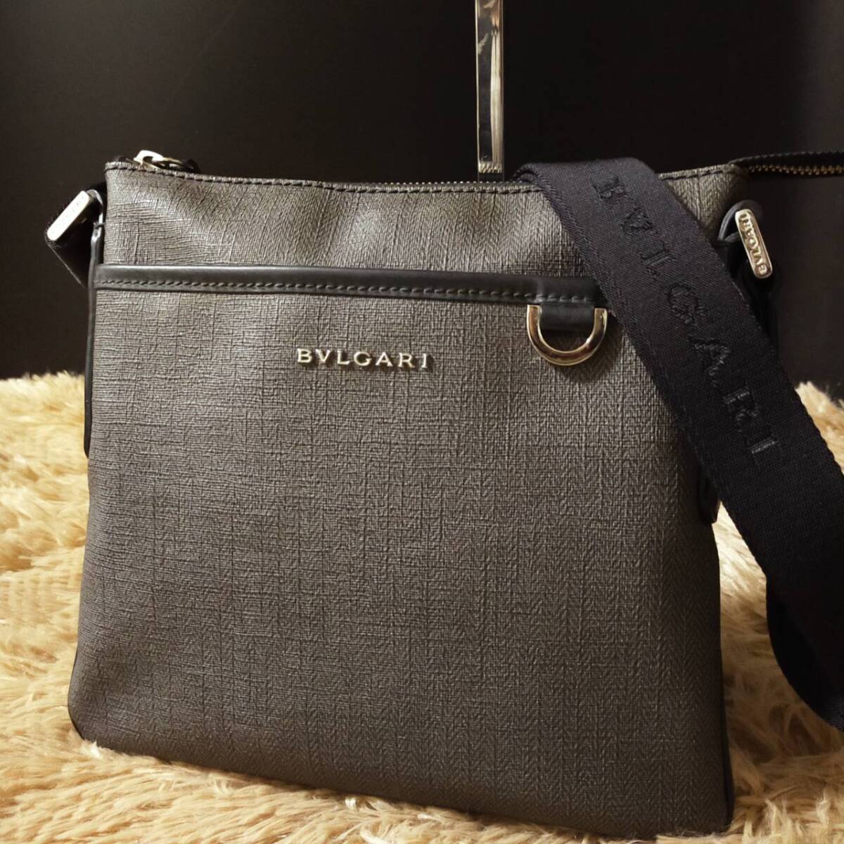 1 иен ~[ редкий! превосходный товар ] BVLGARY BVLGARI сумка на плечо мужской бизнес sakoshu наклонный ..mesenja- кожа серый 