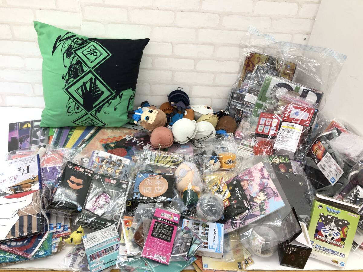 T251120-05O/ ジャンプ系 グッズまとめ ハイキュー 幽白 ブリーチ ナルト ワートリ H×H 呪術 鬼滅 等 フィギュア ぬいぐるみ アクスタ 他_画像1