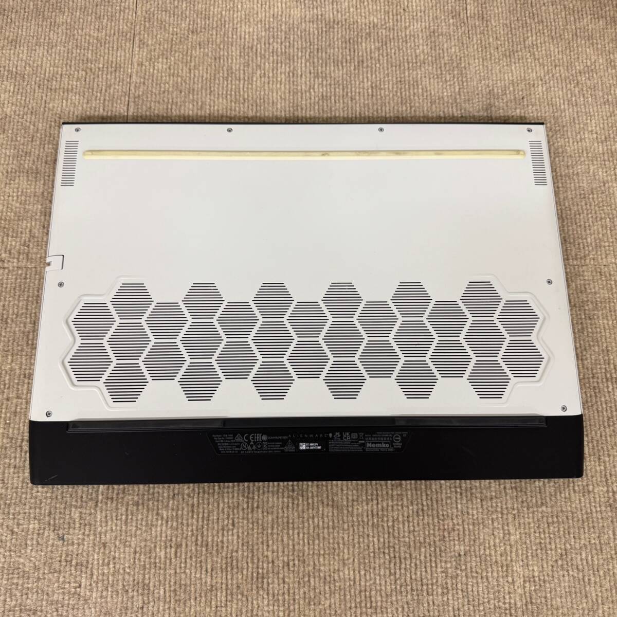 【ゲーミングPC】 RTX 3080 Dell Alienware m17 R4 intel Core i9-10980HK メモリ 32GB M.2 SSD 1TB Win11 UHD Display [NB135]_画像5