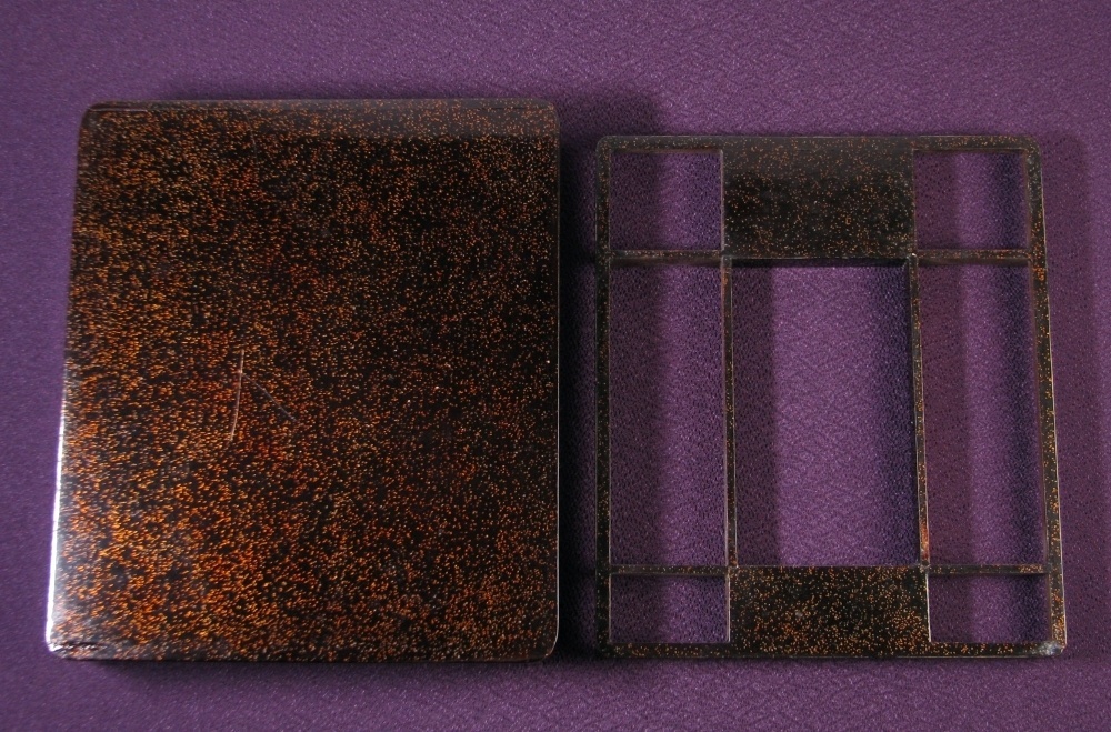 時代　硯箱　蒔絵鶴松文　家紋入　内総梨地　幅：24cm　桐箱入　明治～大正/25k011_画像9