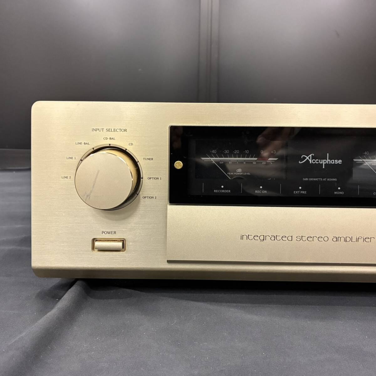 KIS/041152-5/180000/S115-27/ accuphase アンプ　アキュフェーズ　音響機器E-308_画像2