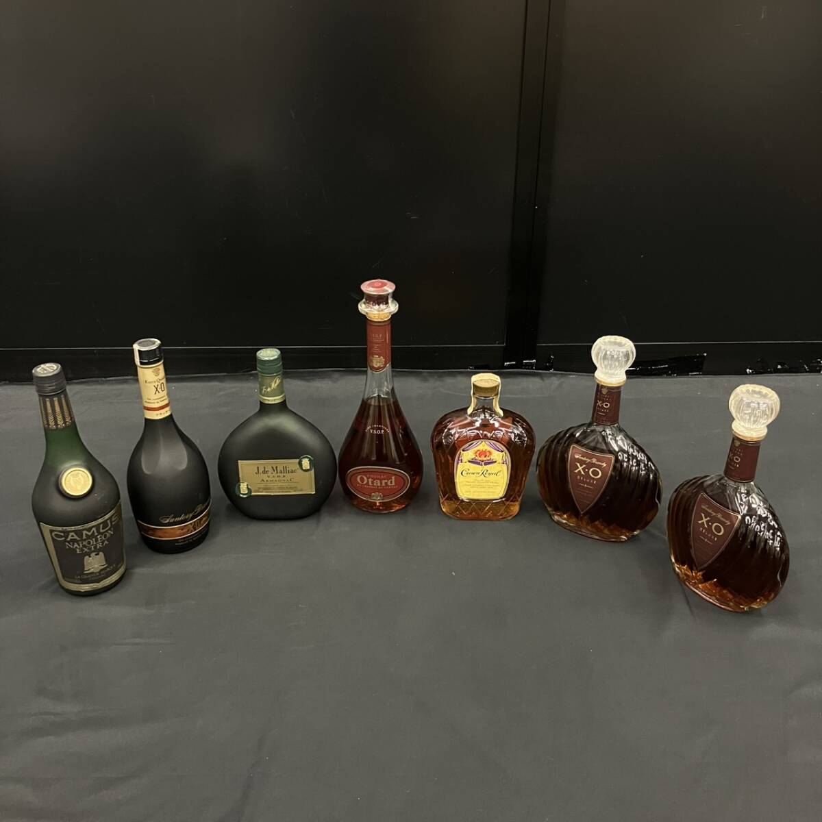 25名/A014354-2/TN3000/G121-110/【千葉県内のみ発送】酒 7本まとめ Cognac Otard V.S.O.P./Suntory Brandy Extra Quality X.O//他_画像1