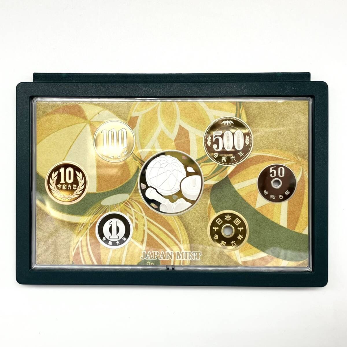 25駅/A000462-27/KK6000/G121-123/ 造幣局 桜の通り抜け 2024 プルーフ貨幣セット 箱付き_画像3