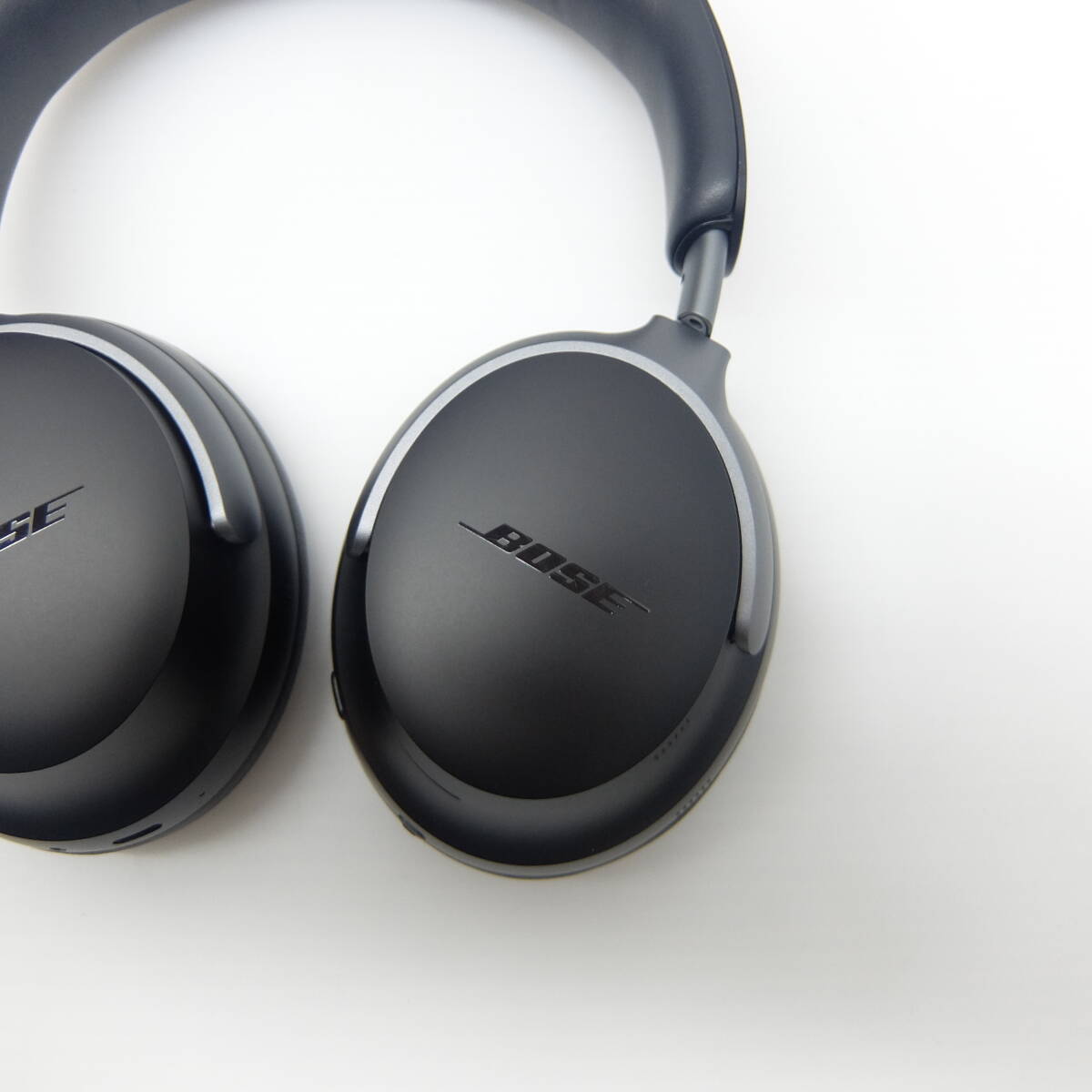 Bose QuietComfort Ultra Headphones　完全ワイヤレス ノイズキャンセリング ヘッドフォン_画像4