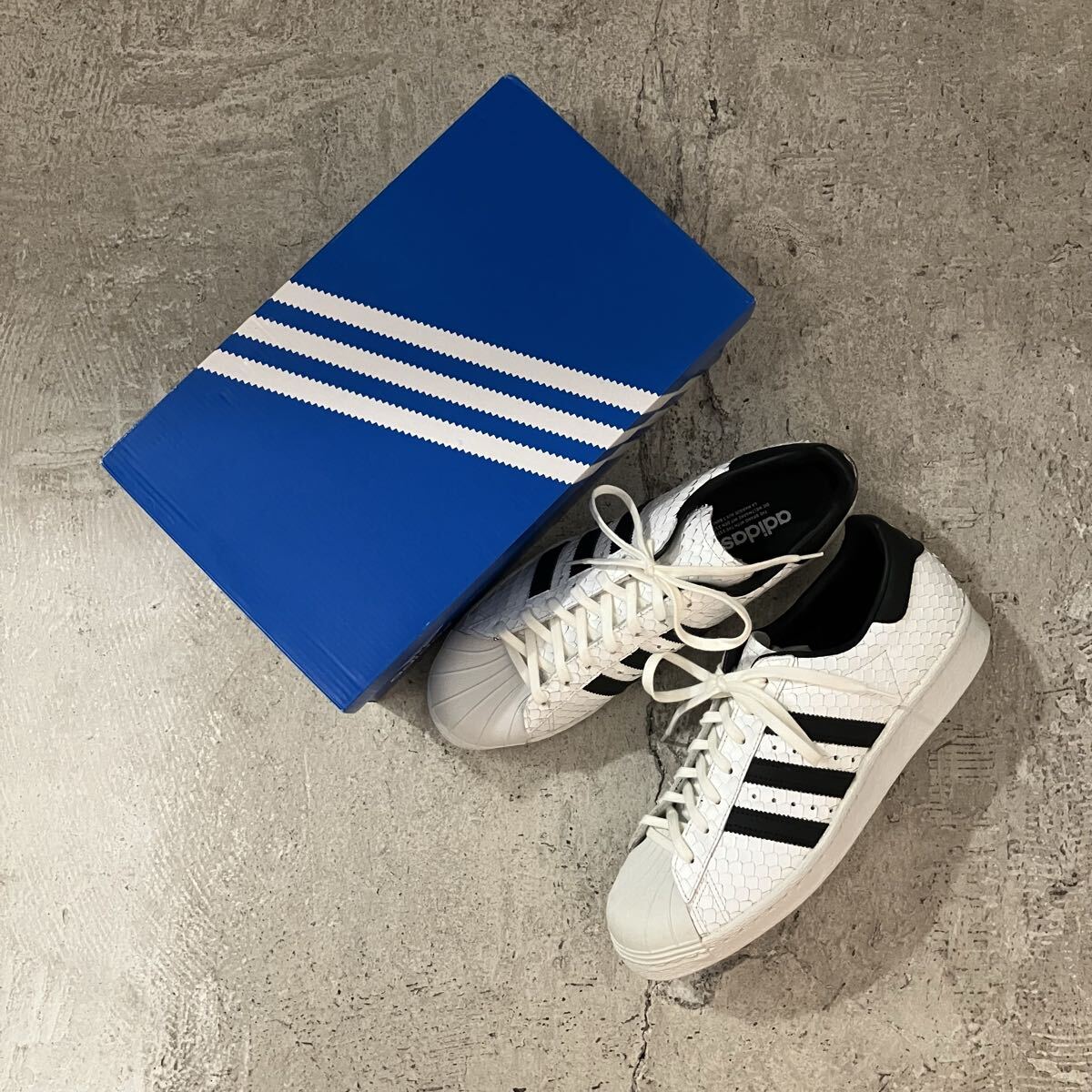 美品 adidas SUPERSTAR 80s S75836 アディダス スーパースター サイズ27cm 併7524_画像1