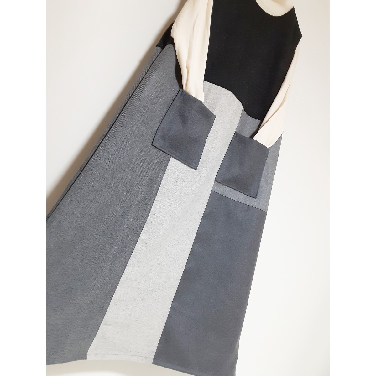 ハンドメイド　グレー系　パッチ Aライン　JSK_画像2