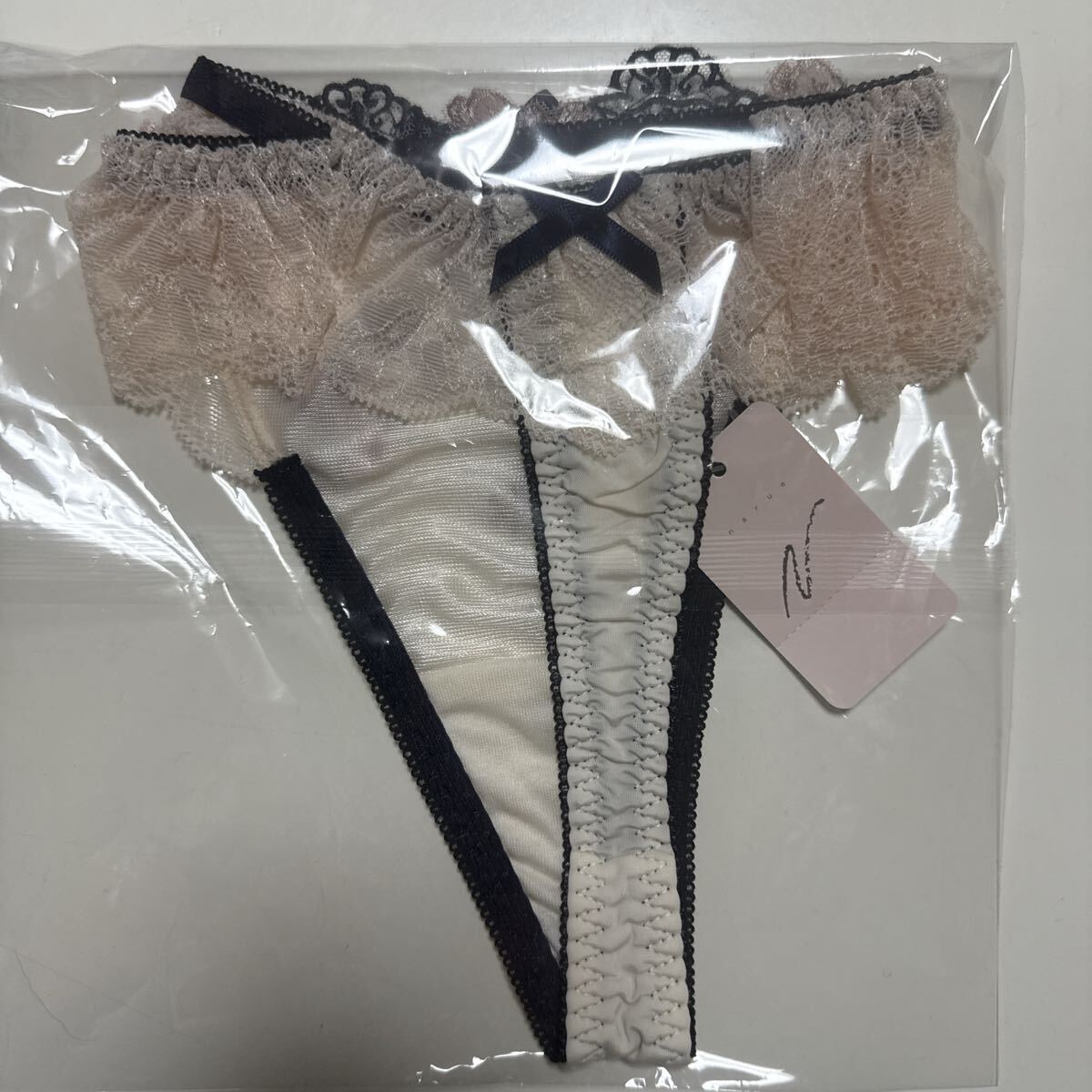 narue 花柄刺繍フリルTバックショーツ M ソング_画像3