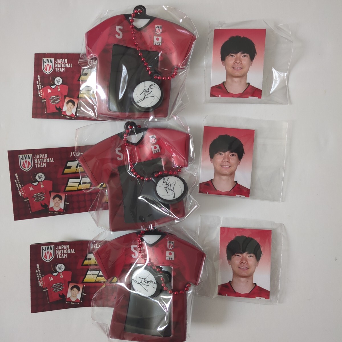 バレーボール男子日本代表　大塚達宣　ユニフォームミニフォトホルダー　めじるしチャーム　4点セット　送料無料_画像2