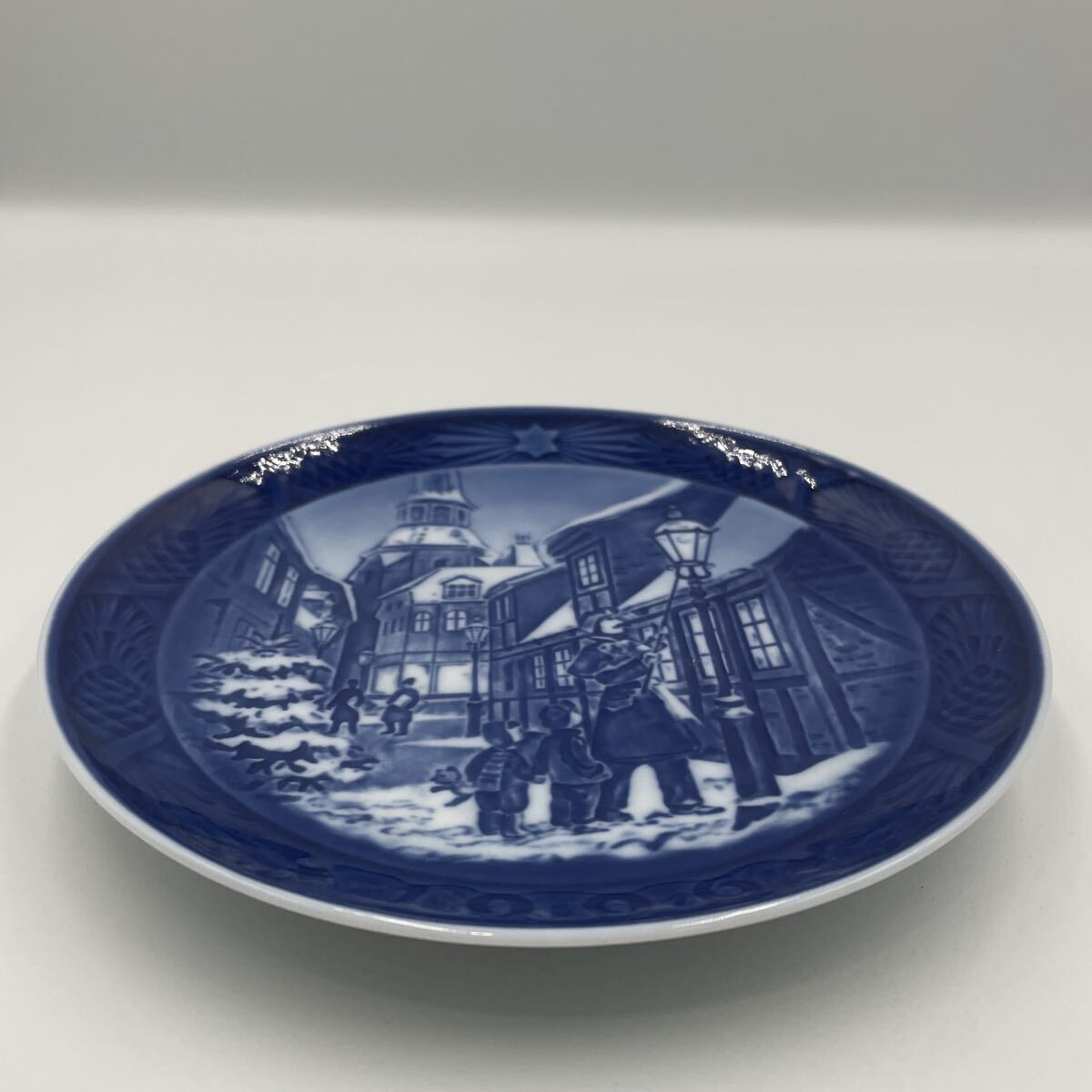 ROYAL COPENHAGEN Royal Copenhagen 1996 тарелка украшение тарелка орнамент тарелка посуда модный коллекция 