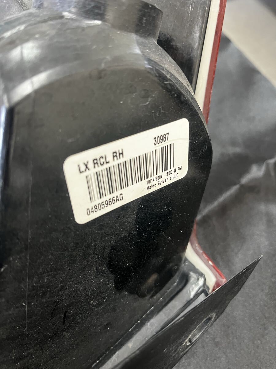 ダッジマグナム　テールランプ　左右レンズのみ_画像3