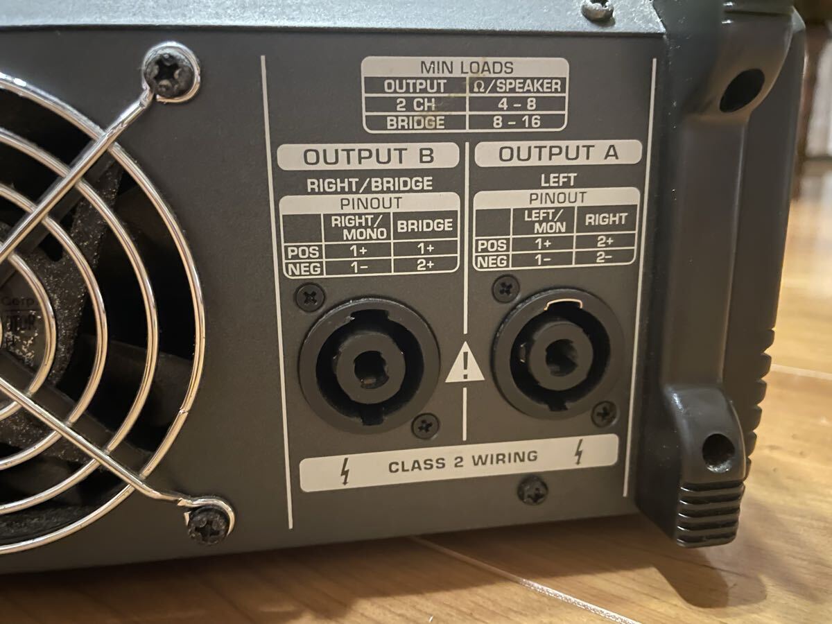 Behringer EUROPOWER PMP1000 パワードミキサー_画像9