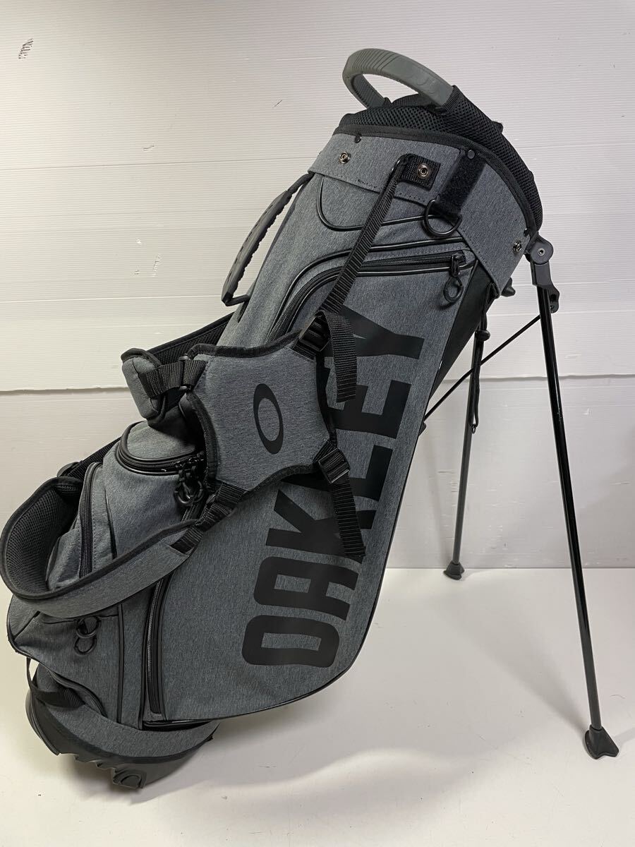 ◆Q87 美品 OAKLEY オークリー キャディバッグ スタンド 軽量_画像2
