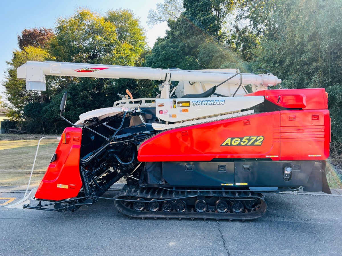 ■ヤンマー コンバイン ■YANMAR COMBINE ■型式 AG572 ■72馬力 ■5条刈 ■4PC ■アワメータ— 410 H ■ディーゼルエンジン_画像1