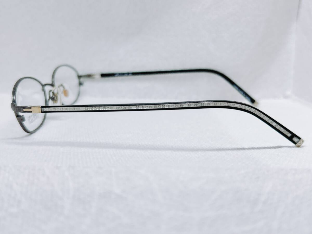 3B-1007 新品 メガネフレーム MATSUDA 日本製 オーバル チタン 48□17 140 15g フルリム シンプル 眼鏡 女性 男性 未使用 ブランド_画像3