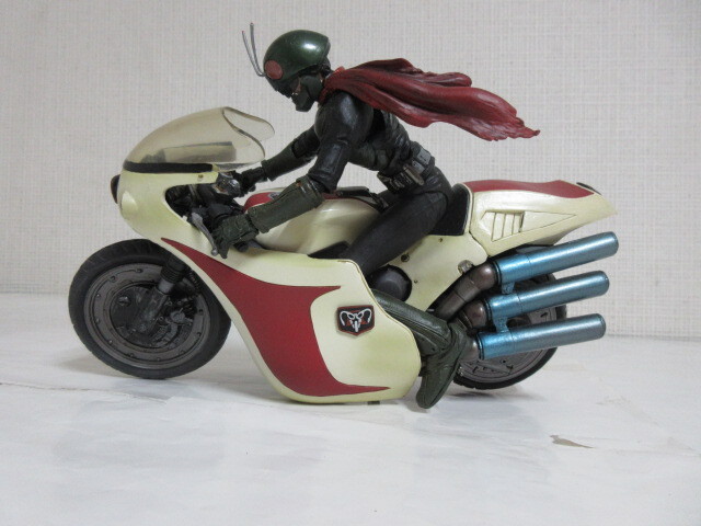 BANDAI Bandai S.I.C Vol.14 Kamen Rider 1 номер & Cyclone выставленный товар