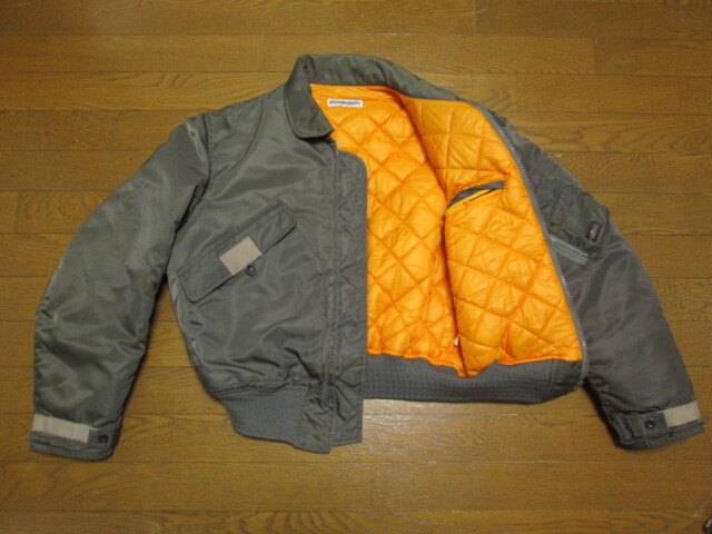 レア クシタニ KUSHITANI ブルーギア BLUEGEAR ライダースジャケット ライディング ミリタリー フライト ジャケット 中綿 ナイロン M_画像5