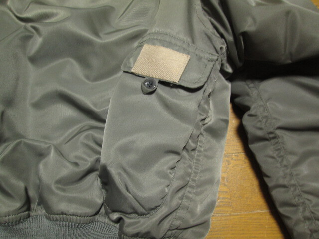 レア クシタニ KUSHITANI ブルーギア BLUEGEAR ライダースジャケット ライディング ミリタリー フライト ジャケット 中綿 ナイロン M_画像9