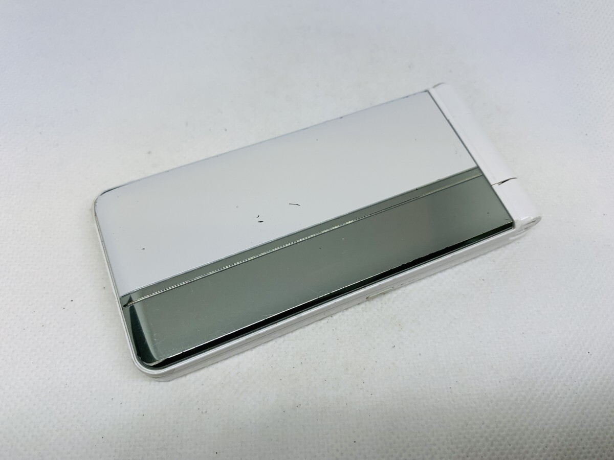 ★送料無料★docomo★P-01H★ホワイト★0047280001277★SYS★11/07_画像1