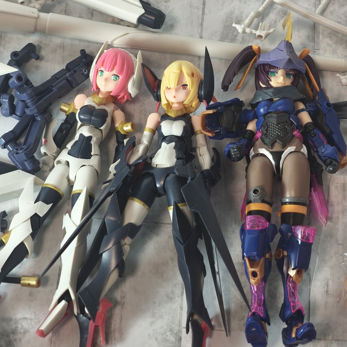 【ジャンク　パーツ取り用】コトブキヤ美プラ3体　メガミデバイス ランチャー ＆ ランサー　フレームアームズ・ガール アヤツキ_画像5