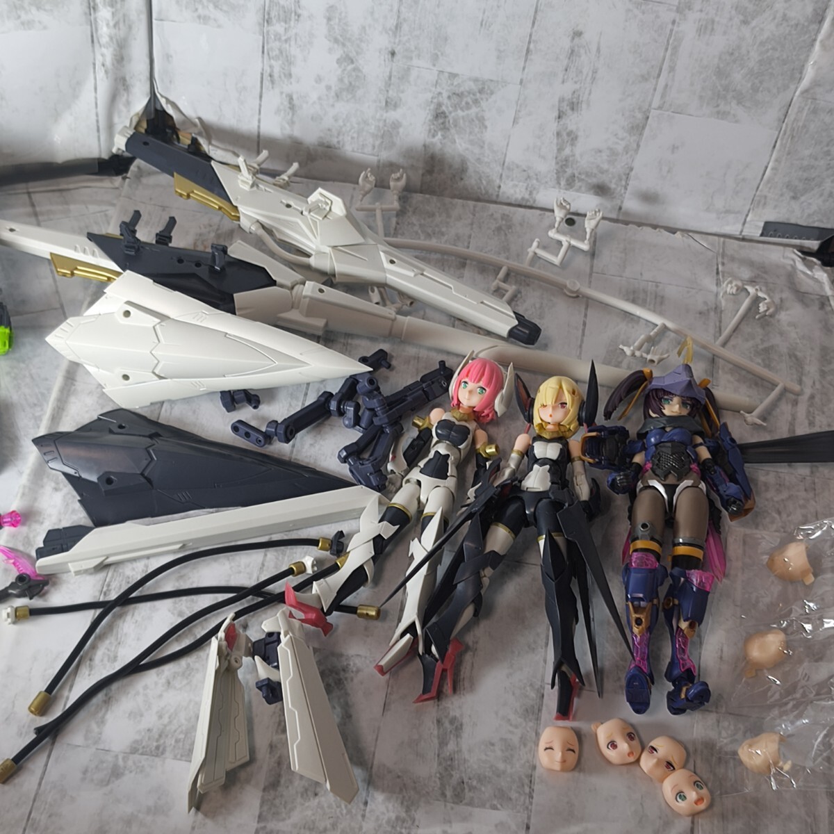 【ジャンク　パーツ取り用】コトブキヤ美プラ3体　メガミデバイス ランチャー ＆ ランサー　フレームアームズ・ガール アヤツキ_画像8