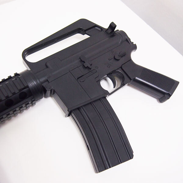 VERSOS VS-C-M4 M4 R.I.S 6mm BB弾 トイガン エアガン ライフルのみ おもちゃ 中古 現状品 (KA04)_画像3