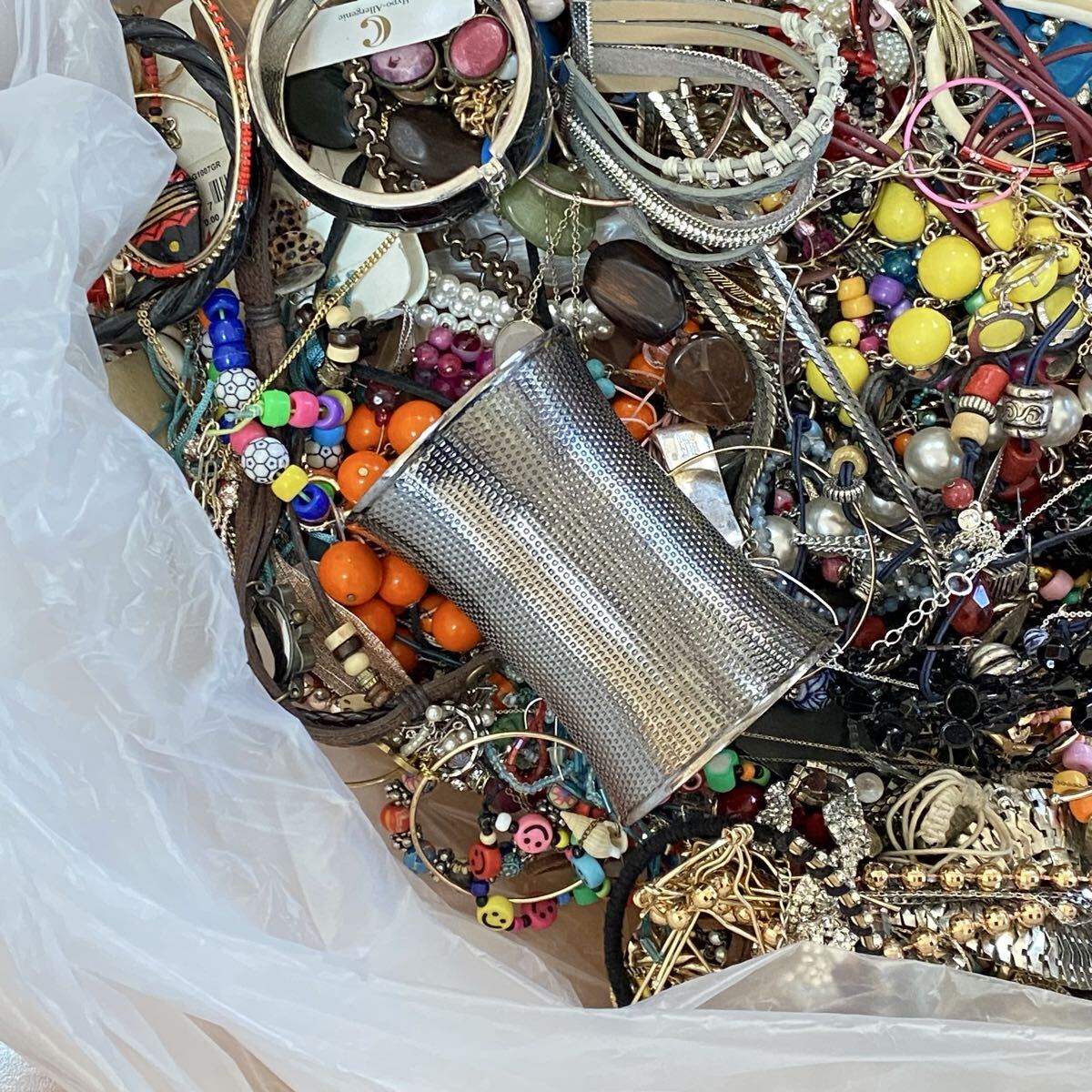 大量　まとめ売り　ジャンク　未選別　アクセサリー色々②　約10.1㎏　ネックレス　イヤリング　ブレスレット　その他_画像7