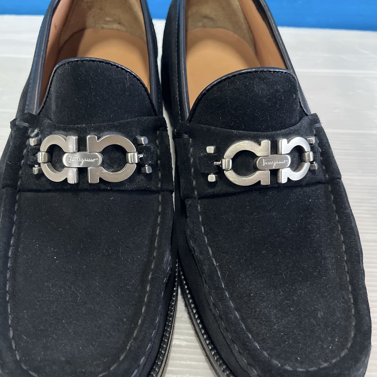  Loafer Ferragamo Salvatore Италия производства замша Salvatore Ferragamo чёрный черный Италия размер 6 примерно 24~24.5cm б/у товар 