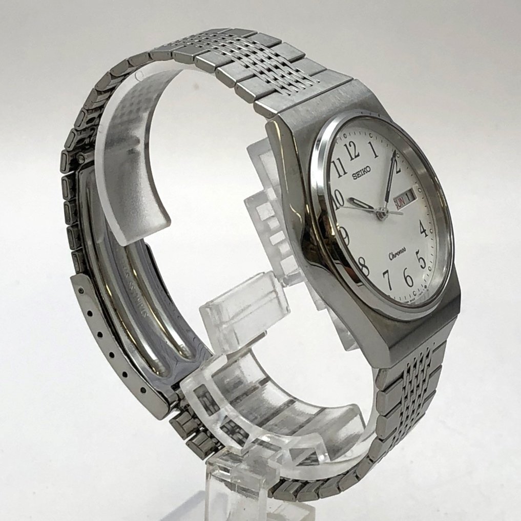 SEIKO/セイコー/Chronos/クロノス/5H23-7D20/3針/デイデイト/シルバー文字盤/シルバーカラー/クォーツ/メンズ腕時計/ジャンク/H053_画像3
