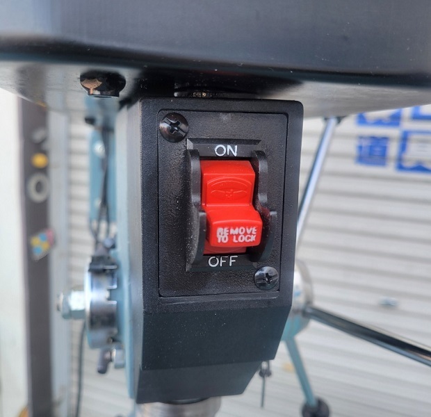 ●○中古　DELTA　架台付ボール盤　11-090　※一部へこみ有(カバー)○●_画像6