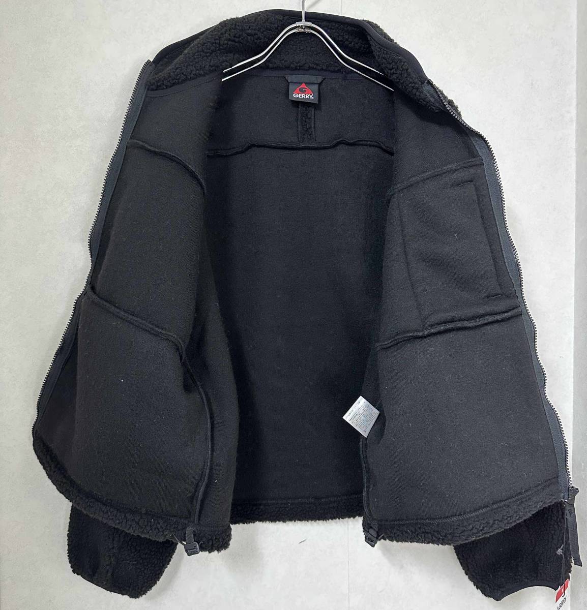 新品 XL ★ GERRY ジェリー レディース ボア ジャケット ブラック スタンドカラー 異素材 切替 アウター ハーフ ブルゾン フリース ロゴ _画像5