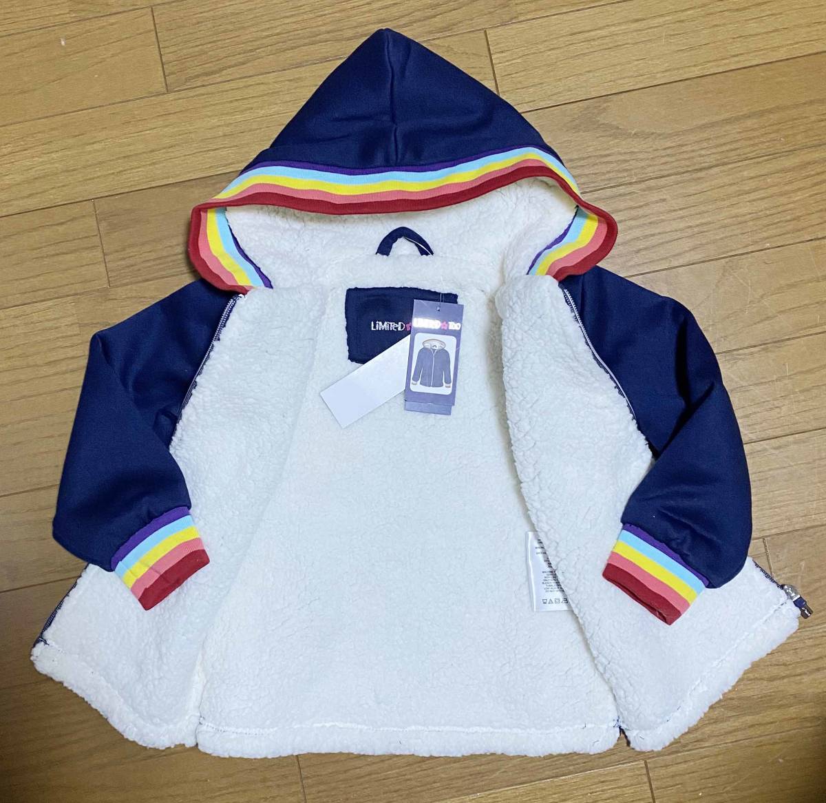 新品 140 ★ コストコ LIMITED TOO ガールズ 裏ボア ジップ パーカー ネイビー レインボーリブ ジャケット もこもこ フード キッズ 135 145_画像3