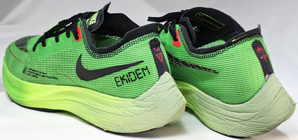 【美品・USED/ZOOMX＆CARBON PLATE内蔵/超軽量188g/リフレクタブル素材】NIKE　ZOOMX　VAPORFLY　NEXT％２　“EKIDEN”　　サイズ＝26.0cm_画像9