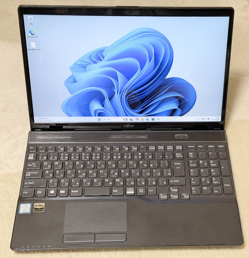 富士通 LIFEBOOK AH53/C2 第8世代 intel Core i7-8550U 美品 【 SSD、バッテリー新品】_画像1