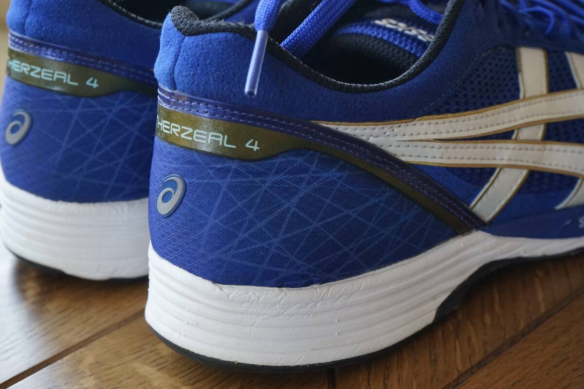◆◇美品・27.0cm ASICS TARTHERZEAL4 アシックス ターサージール4薄底ランニングシューズ◇◆_画像3
